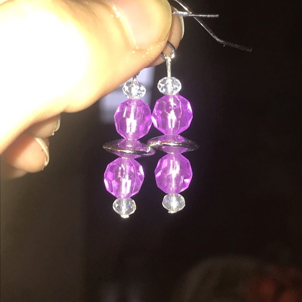 Very pretty earrings - Picture 3 of 3